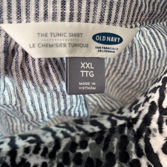 Women’s Old Navy striped tunic top - Cute & Perfect for Summer!! Plus Size 2X - Picture 4 of 5